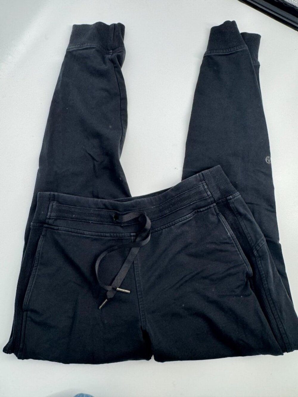 Lululemon High-Rise Jogger - Size 6 - Picture 4 of 12